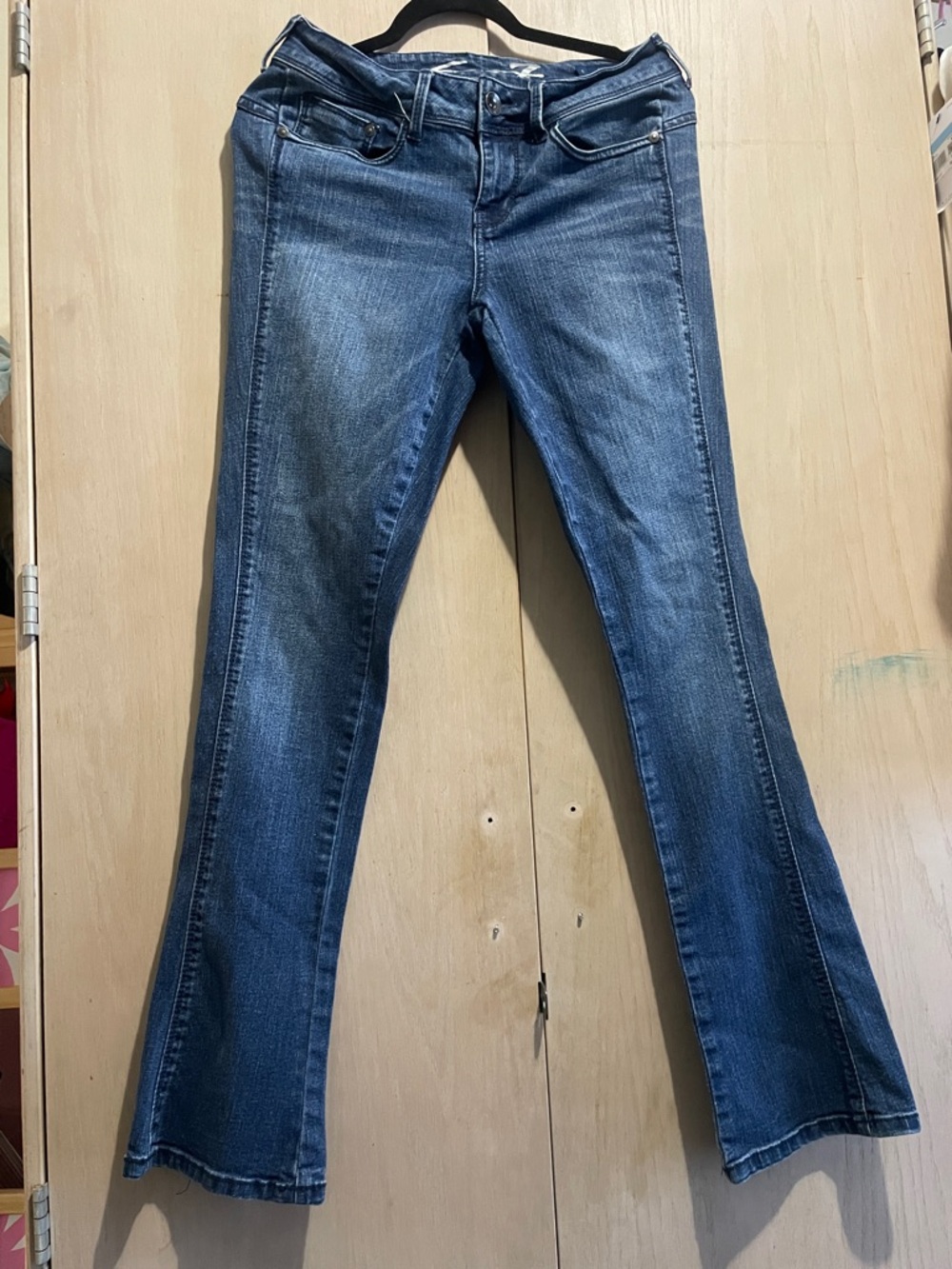 Seven7 Women's Flared Jeans - Blue Wash